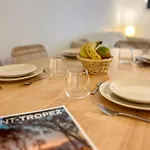 Apartmán Place Des Lices - Nk Saint Tropez
