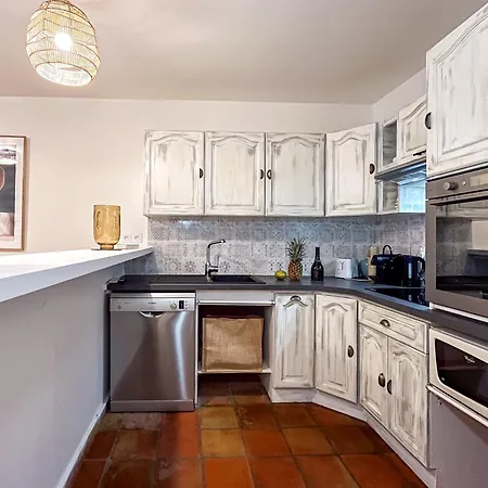 Apartment Place Des Lices - Nk Saint-Tropez