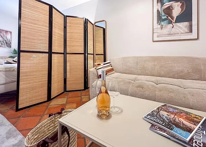 Apartment Place Des Lices - Nk Saint-Tropez