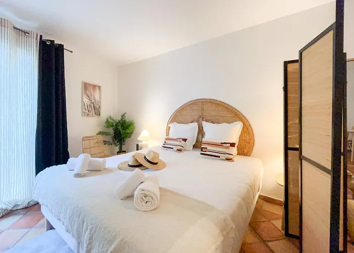 Place Des Lices - Nk