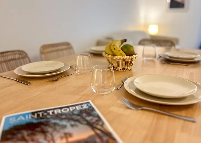 Apartment Place Des Lices - Nk Saint-Tropez