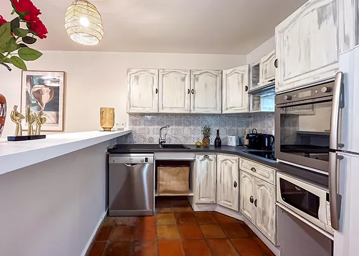 Apartment Place Des Lices - Nk Saint-Tropez